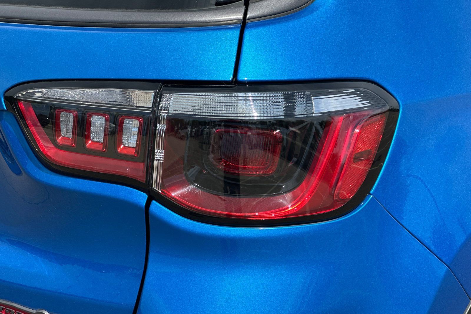 Used 2022 Jeep Compass Trailhawk image 49