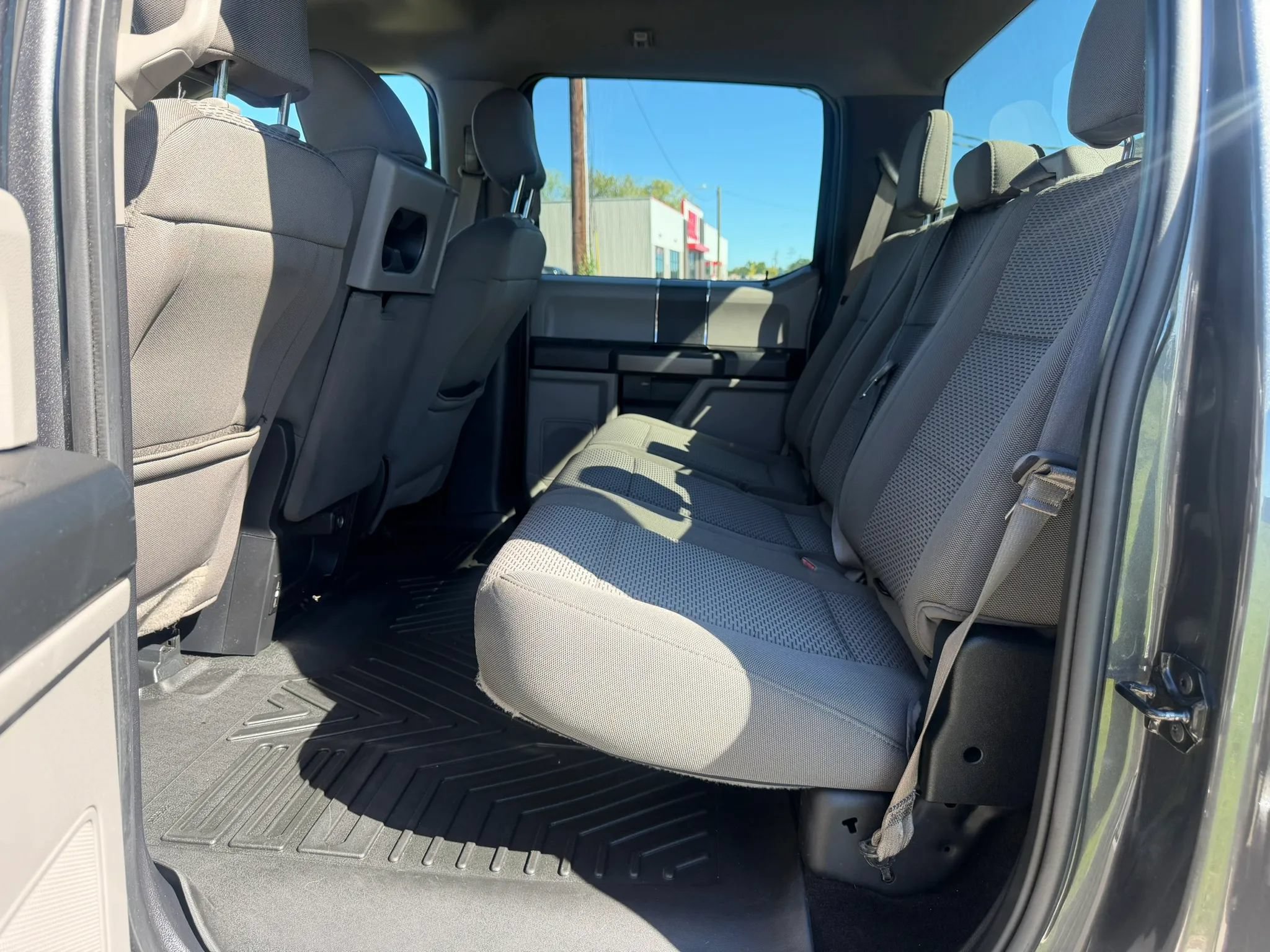 Used 2018 Ford F150 XLT RWD image 14