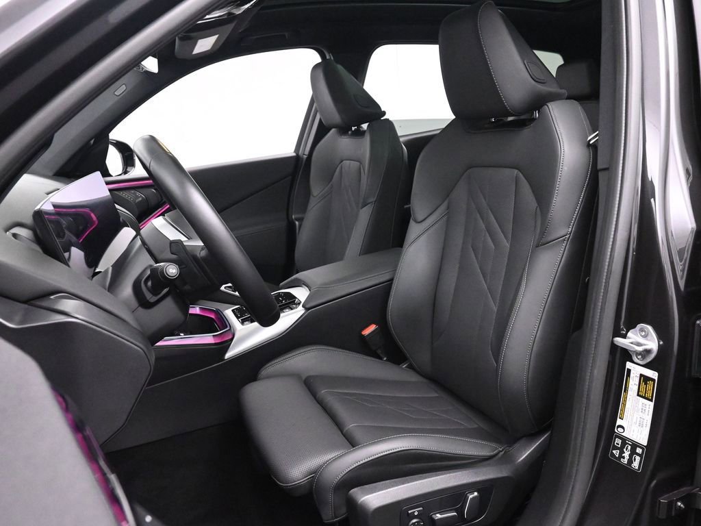 Used 2025 BMW X3 xDrive30i image 16