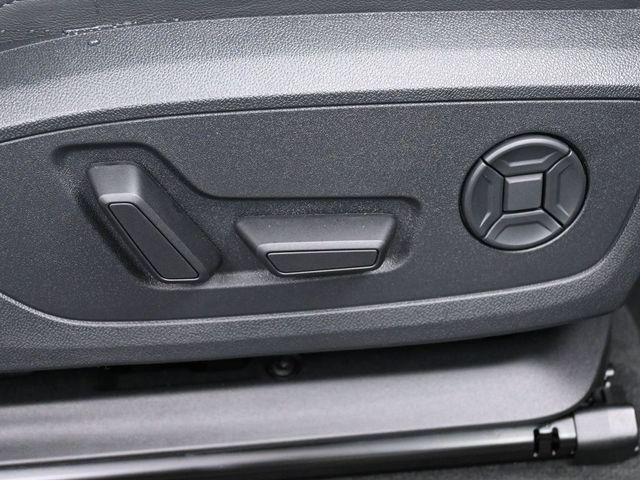 Used 2024 Audi Q3 2.0T Premium Plus image 37