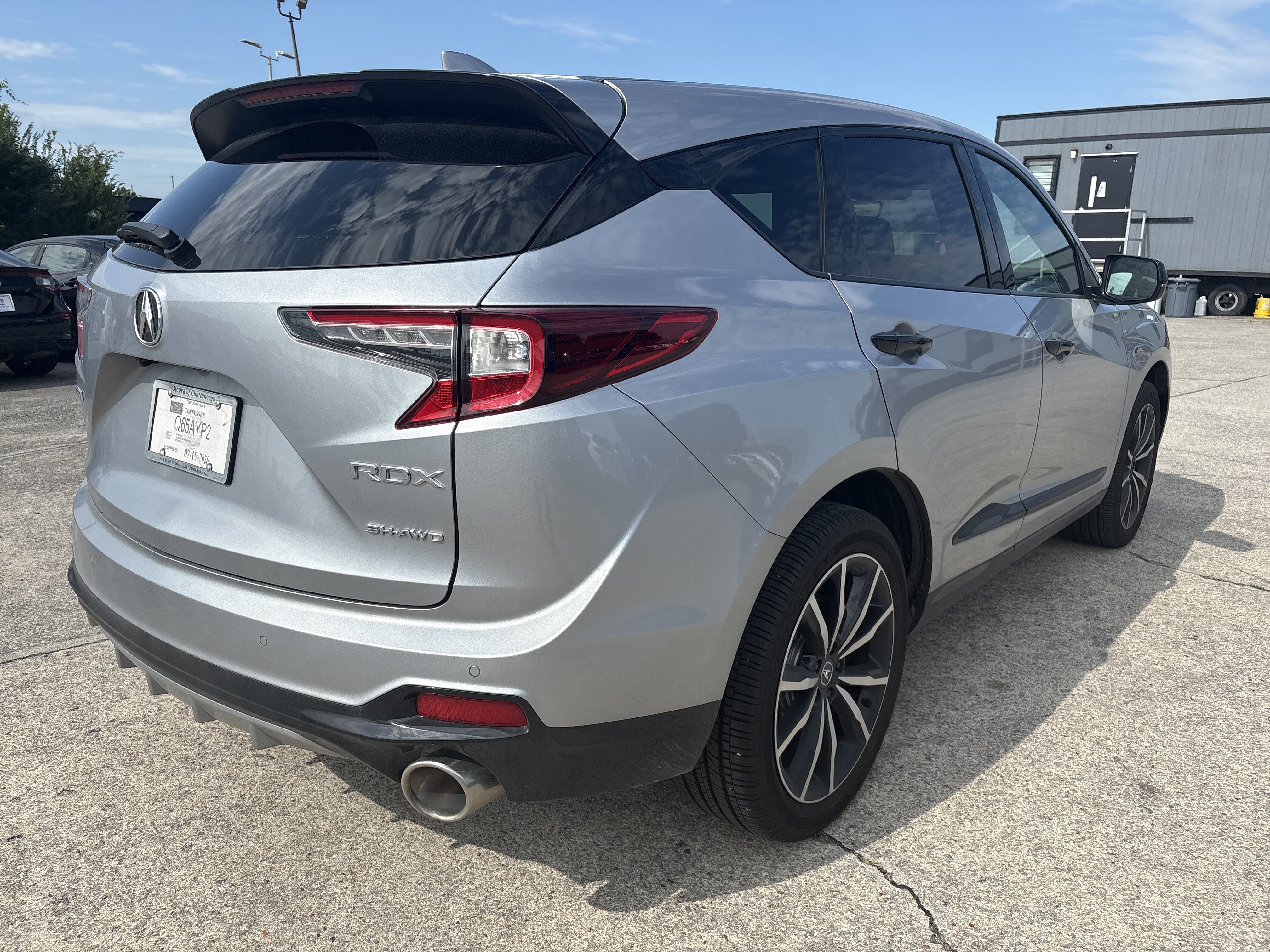 Used 2026 Acura RDX w/ Advance Package AWD/4WD image 2