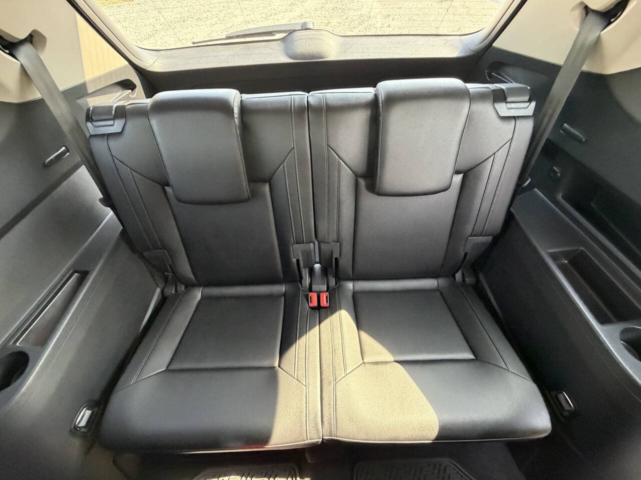 Used 2018 Volkswagen Atlas SEL AWD/4WD image 19