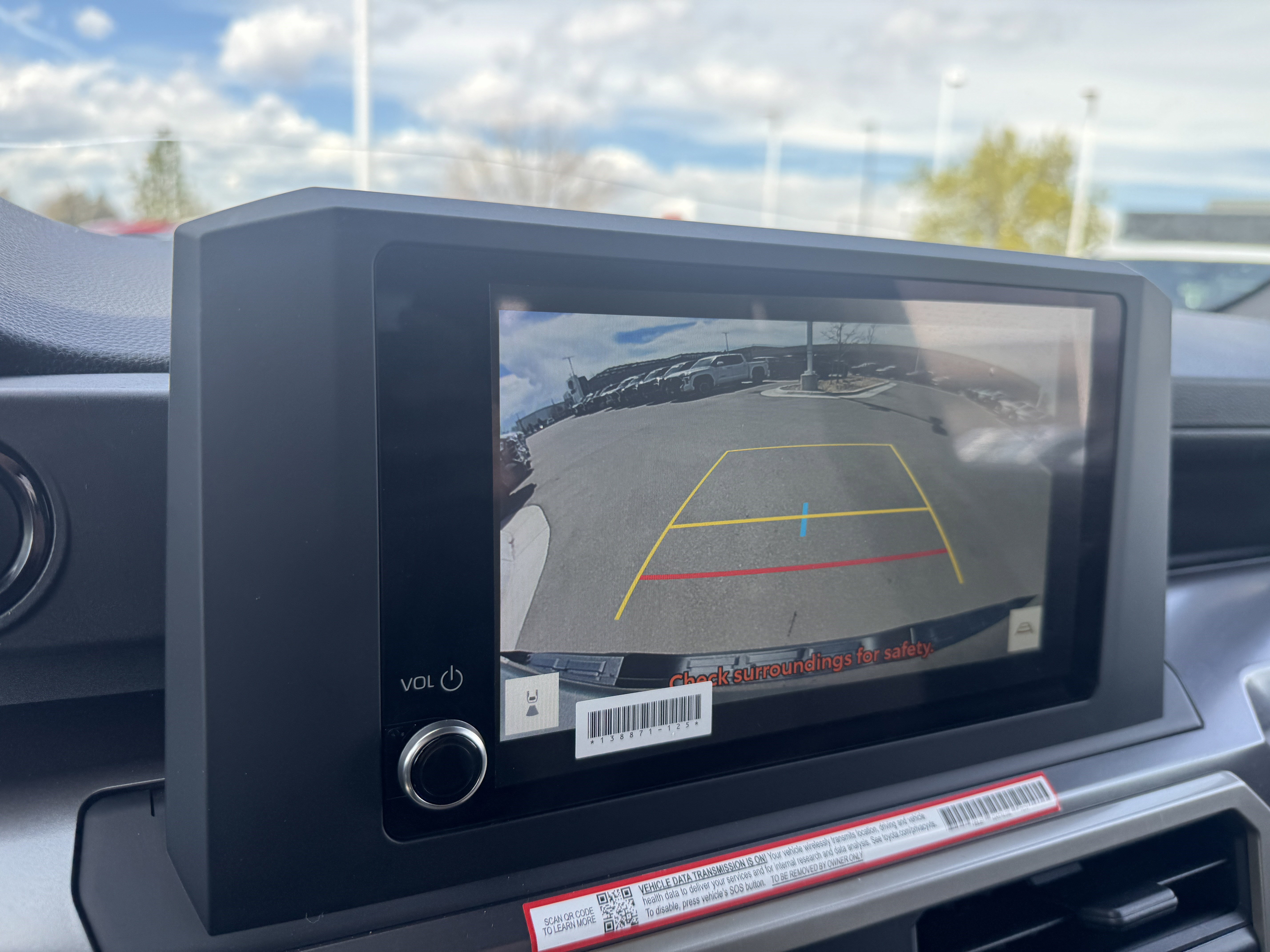 Certified 2025 Toyota Tacoma SR5 AWD/4WD image 25