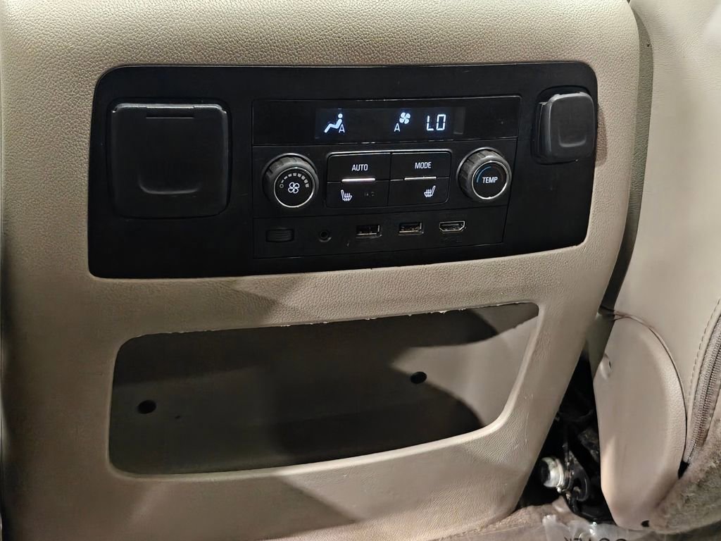 Used 2019 GMC Yukon Denali w/ Open Road Package image 32