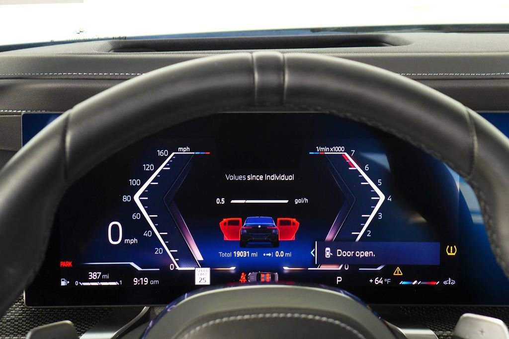 Certified 2023 BMW 760i xDrive w/ Parking Assistance Package image 27