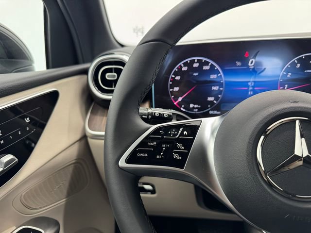 New 2026 Mercedes-Benz GLC 300 image 21