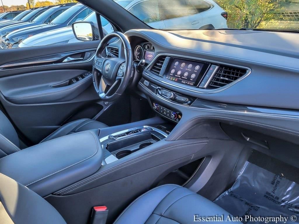 Used 2023 Buick Enclave Essence w/ Experience Buick Package image 33