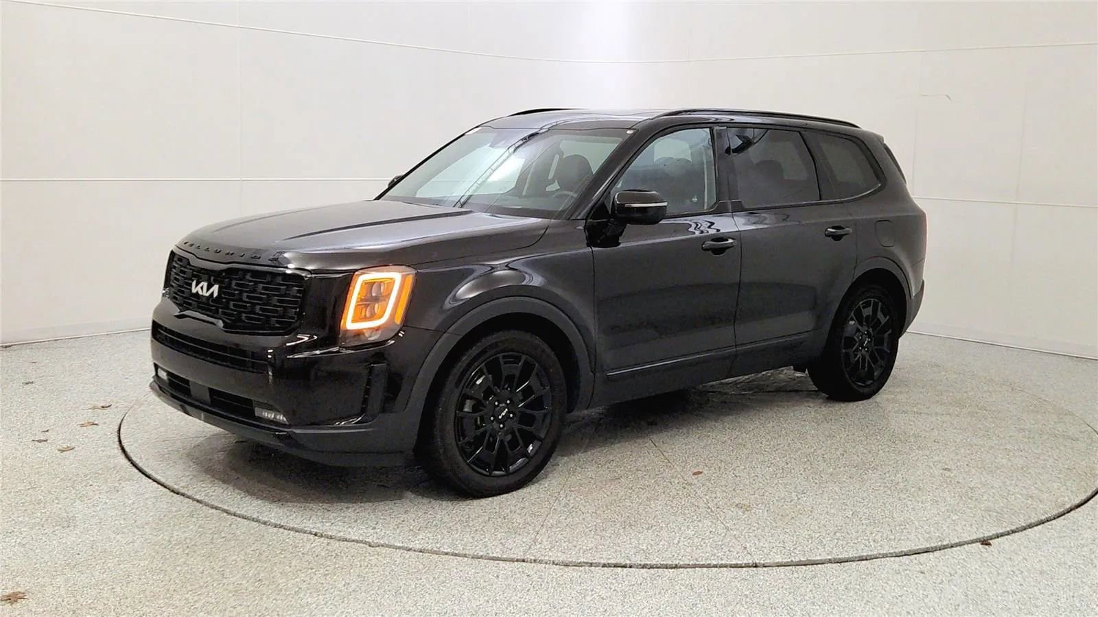 Used 2022 Kia Telluride SX w/ SX Prestige Package image 10
