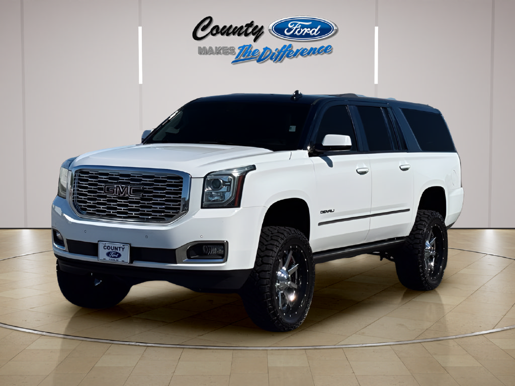 Used 2018 GMC Yukon XL Denali w/ Open Road Package AWD/4WD image 2