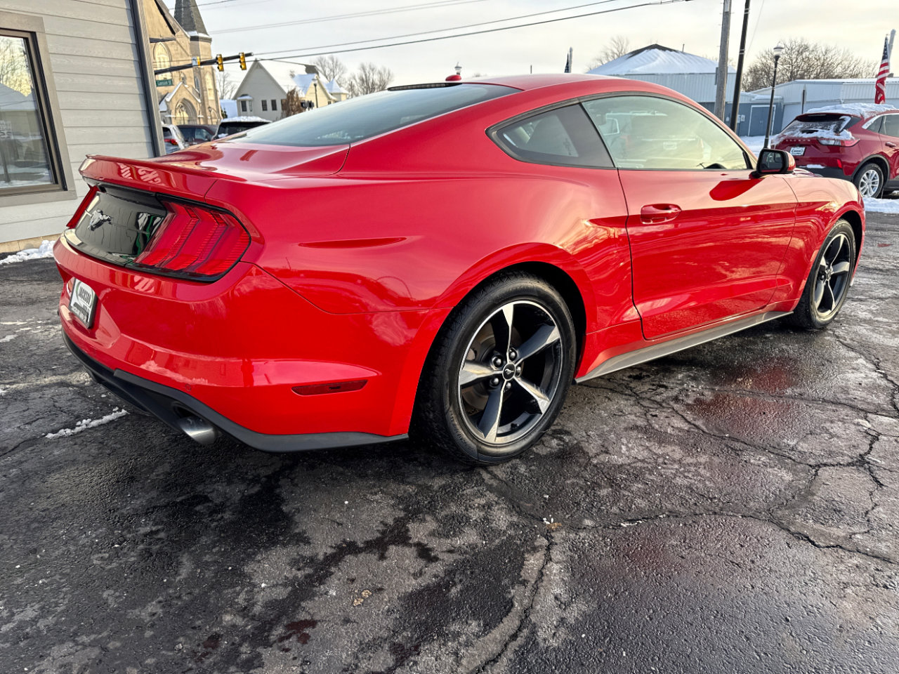 Used 2018 Ford Mustang Coupe w/ Equipment Group 101A image 4