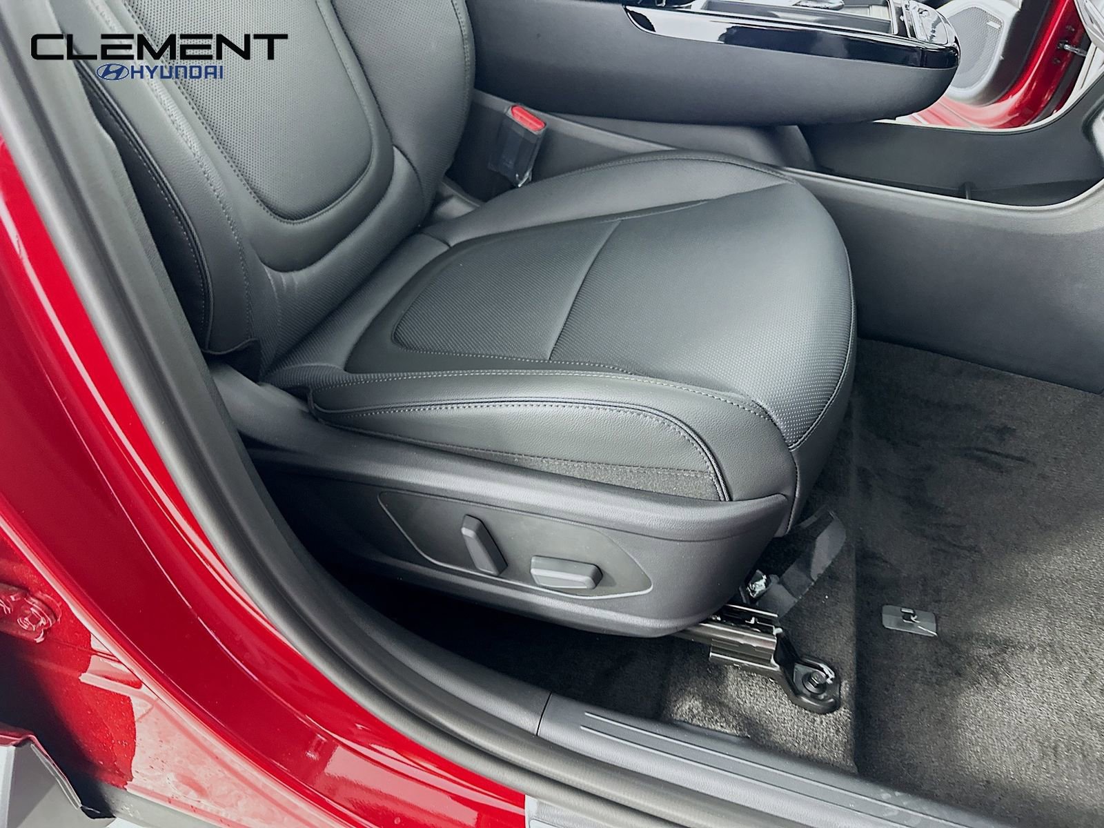 New 2026 Hyundai Tucson Limited image 30