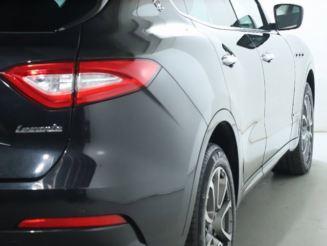 Used 2018 Maserati Levante S GranLusso image 46