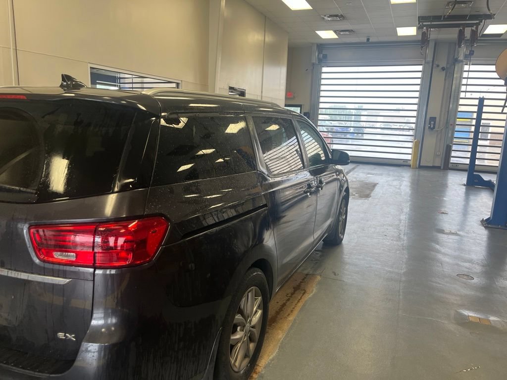 Used 2020 Kia Sedona EX FWD image 8