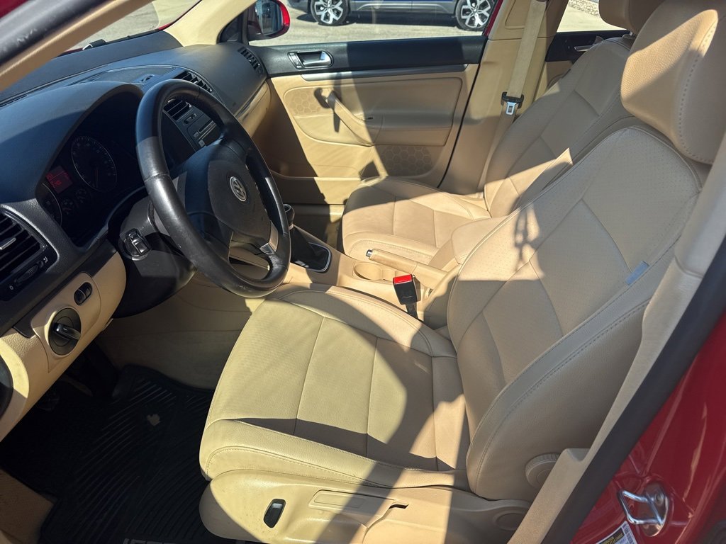 Used 2009 Volkswagen Jetta SE image 11