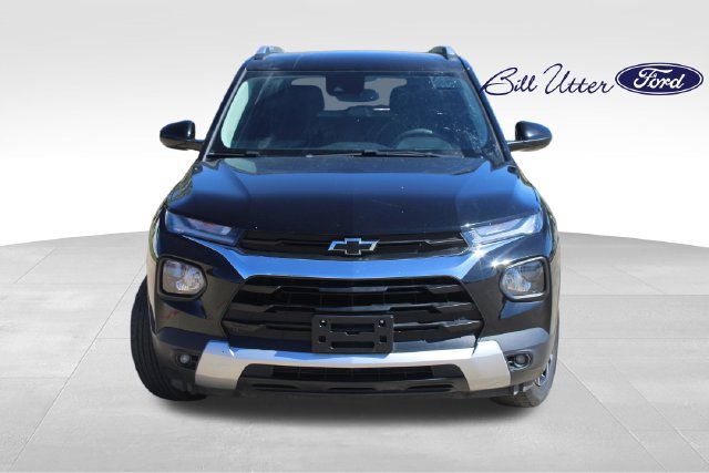 Used 2023 Chevrolet TrailBlazer LT w/ Convenience Package AWD/4WD image 2