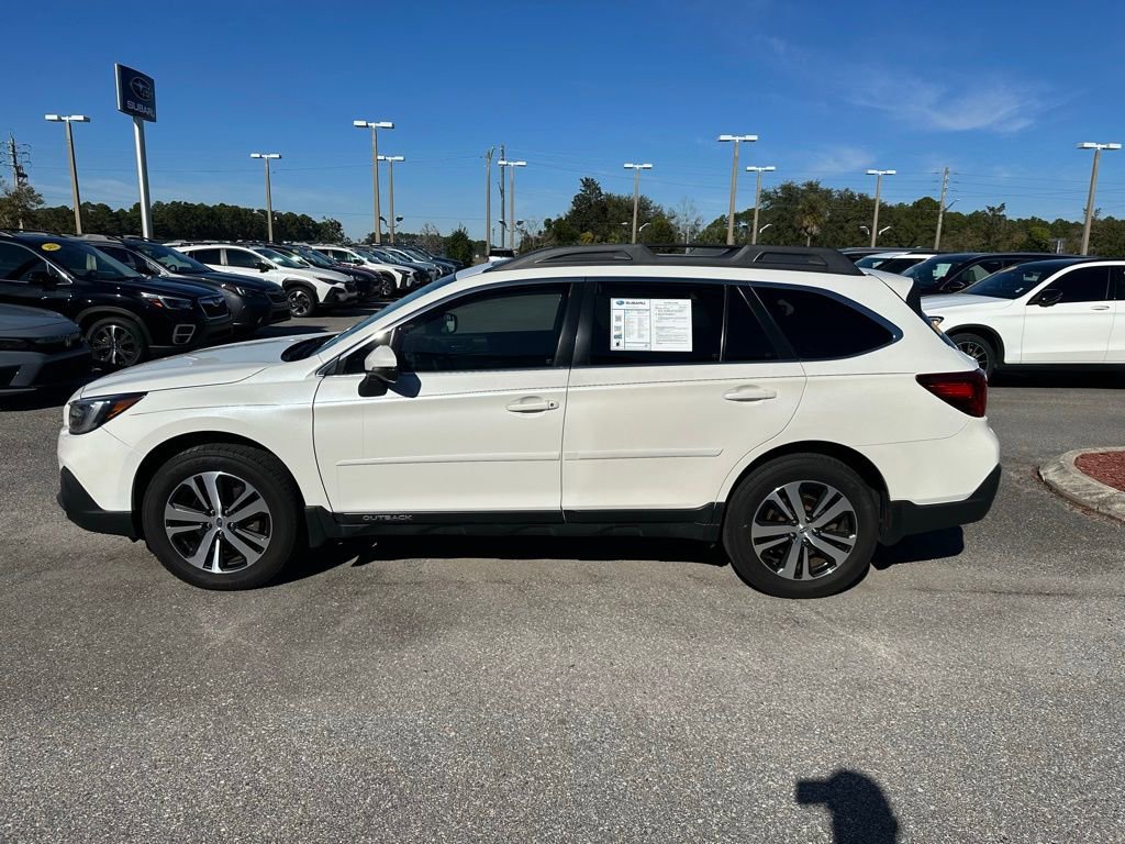 Used 2018 Subaru Outback 2.5i Limited image 11