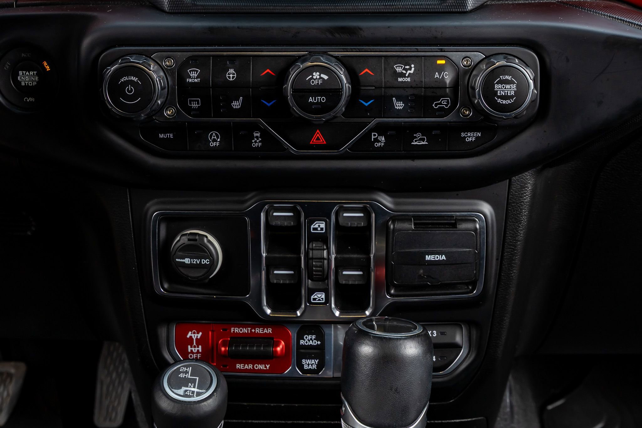 Used 2020 Jeep Gladiator Rubicon AWD/4WD image 25