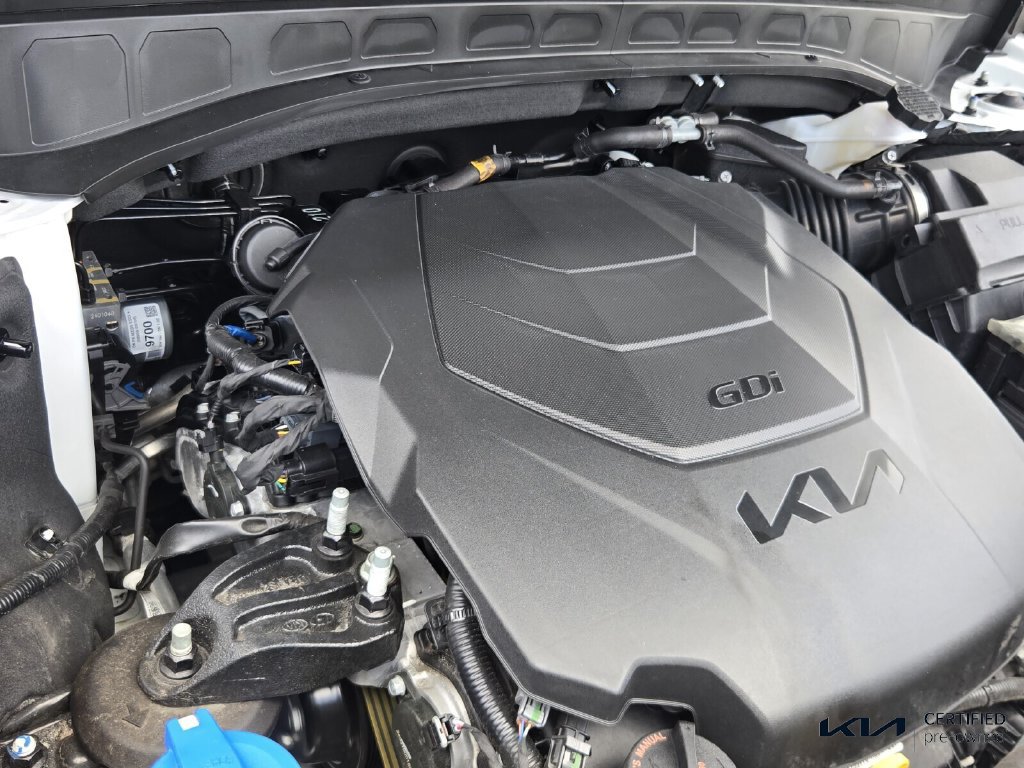 Certified 2024 Kia Telluride EX w/ EX Captain's Chair Package FWD image 19