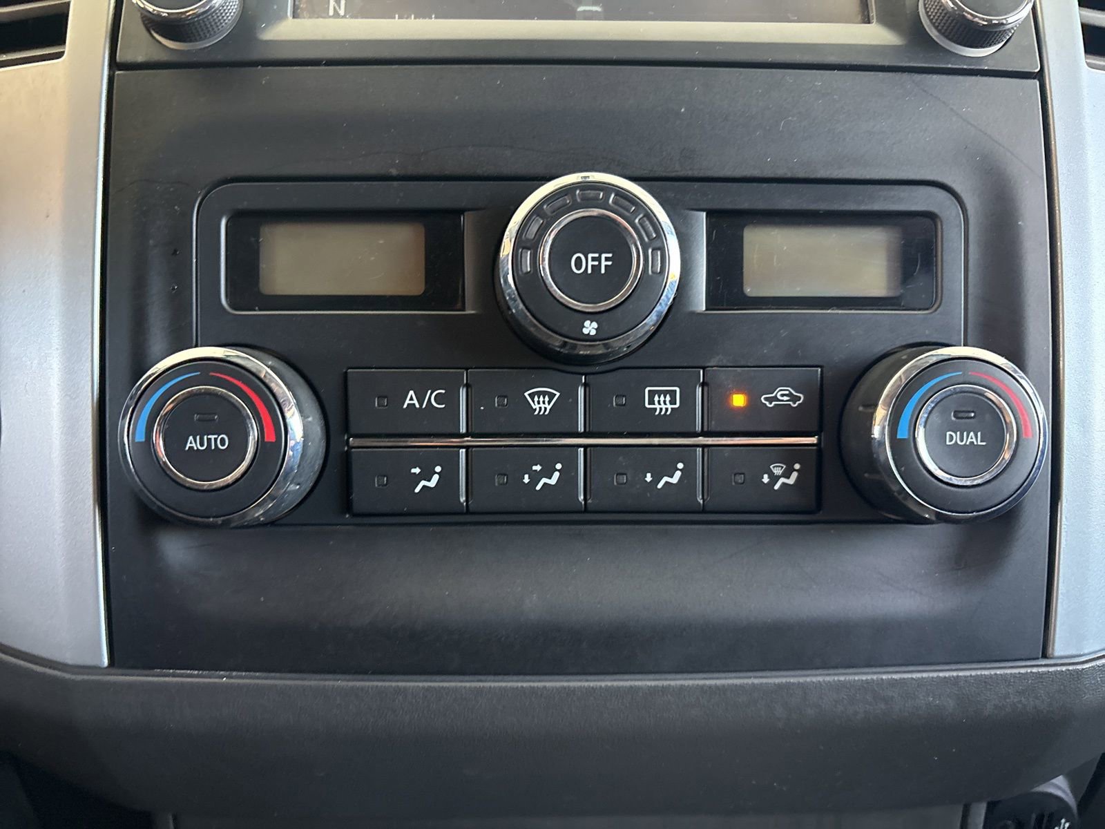 Used 2019 Nissan Frontier PRO-4X w/ Pro-4x Luxury Package image 24