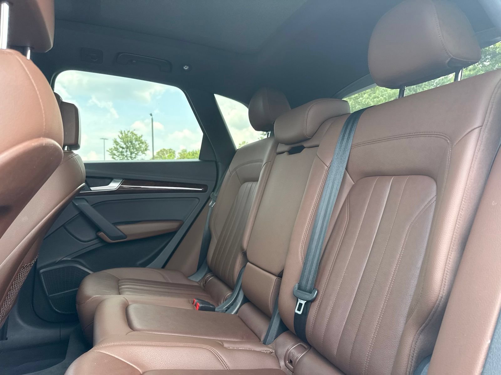 Used 2018 Audi Q5 Prestige w/ Premium Plus Package AWD/4WD image 29