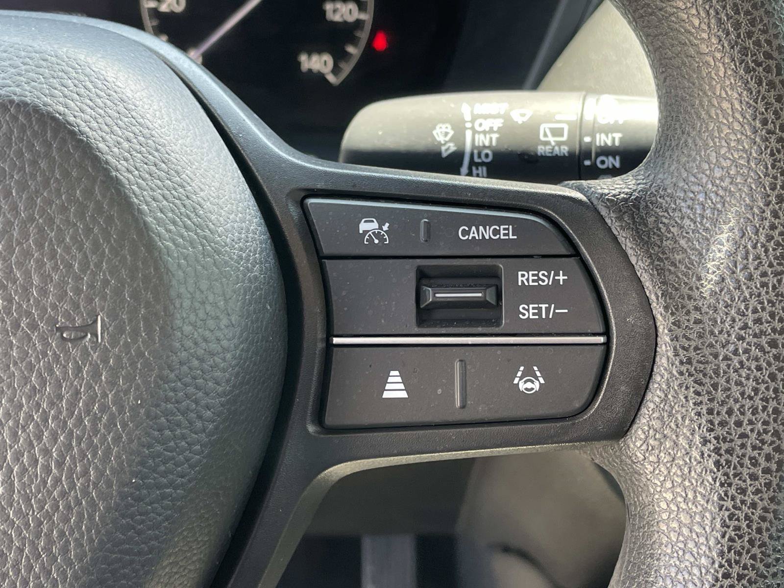 Certified 2024 Honda HR-V LX image 5