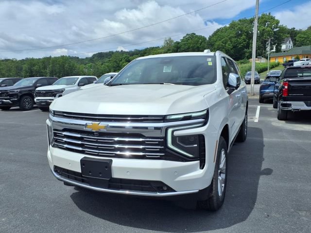 New 2025 Chevrolet Suburban Premier image 3