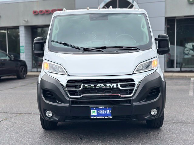 Used 2025 RAM ProMaster 2500 w/ U-Haul Equipment Group FWD image 10
