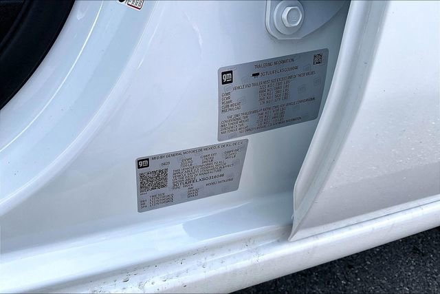 Used 2025 GMC Sierra 1500 AT4X image 36