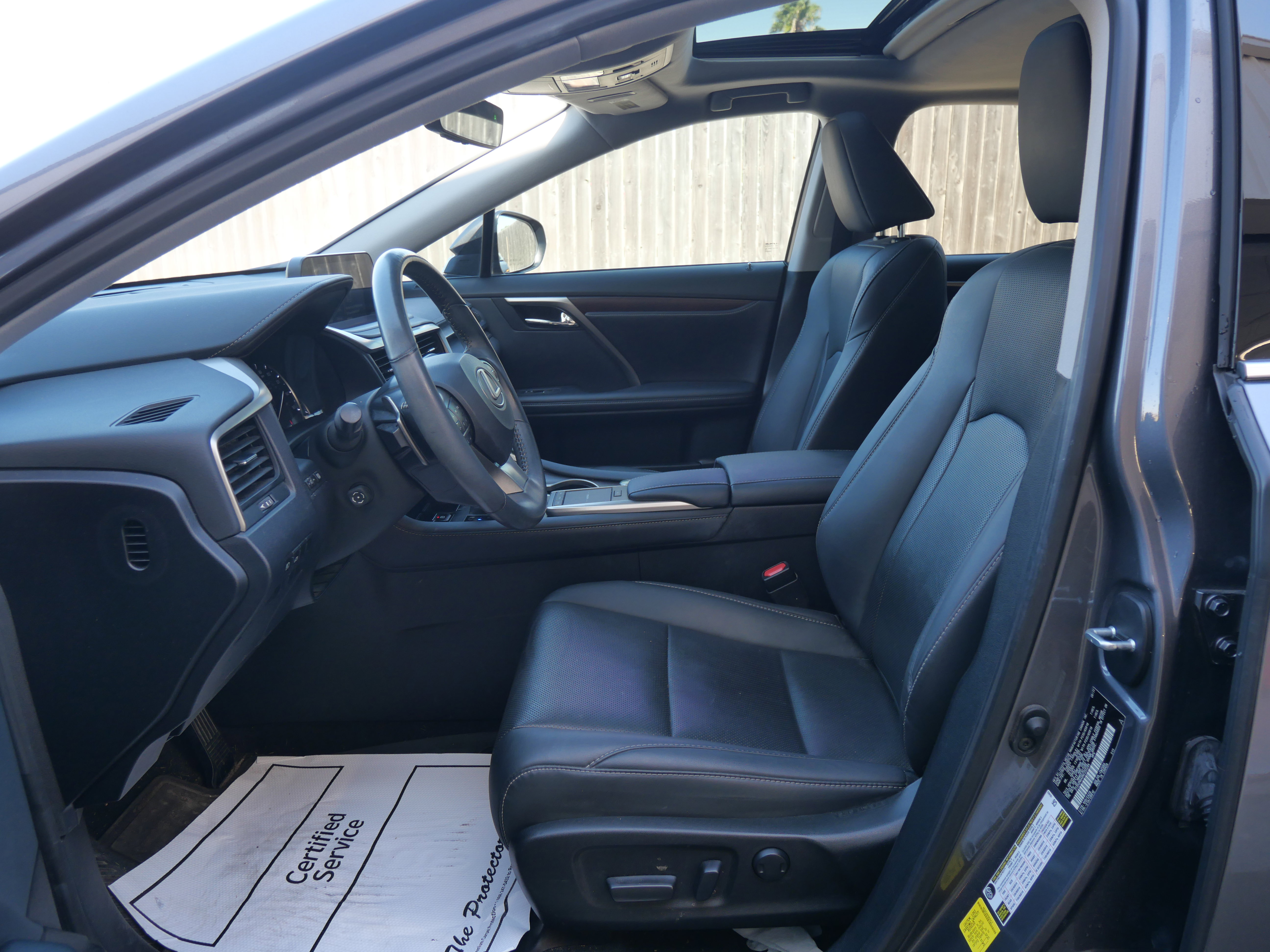 Certified 2022 Lexus RX 350 FWD w/ Premium Package image 8