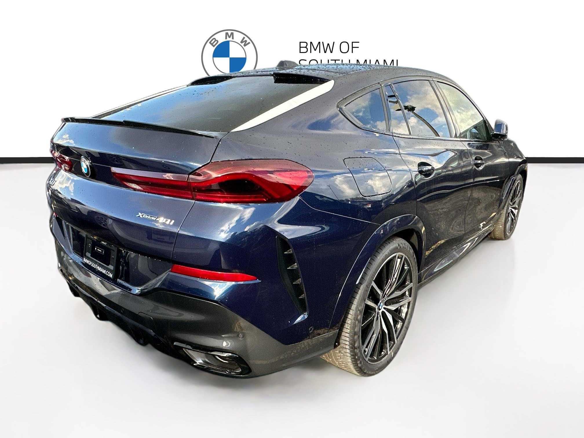 New 2027 BMW X6 xDrive40i w/ Executive Package AWD/4WD image 5