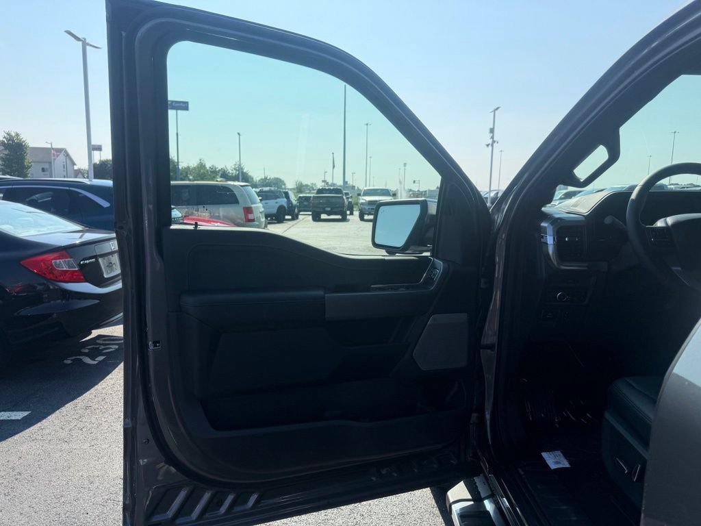 New 2026 Ford F150 Lariat w/ Equipment Group 502A High AWD/4WD image 12