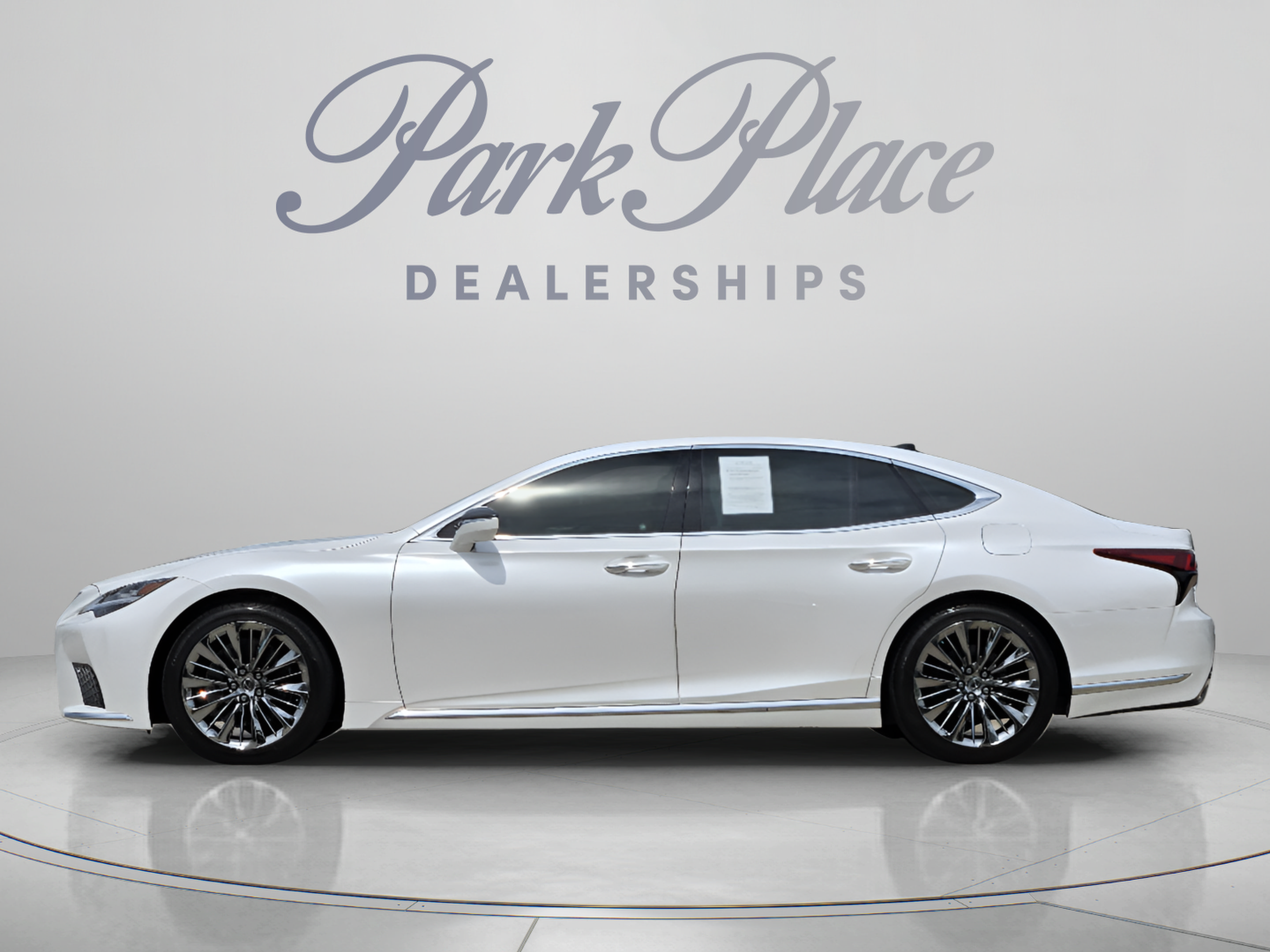 Used 2022 Lexus LS 500 w/ Interior Upgrade Package RWD image 2