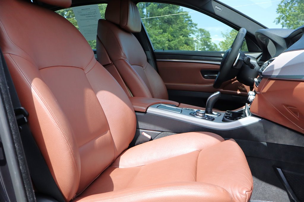 Used 2013 BMW 528i xDrive Sedan AWD/4WD image 14