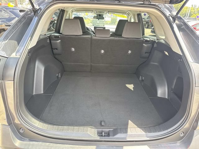 Used 2022 Toyota RAV4 XLE AWD/4WD image 12