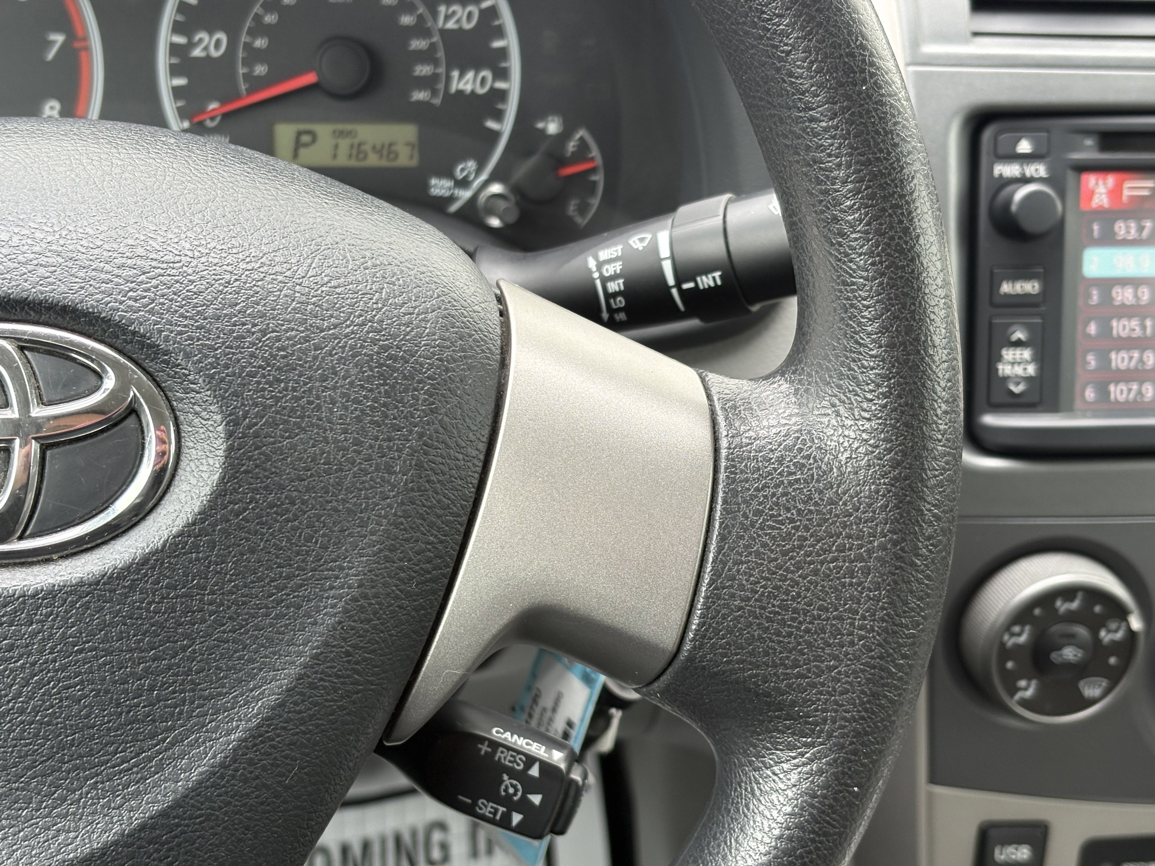 Used 2013 Toyota Corolla LE image 14