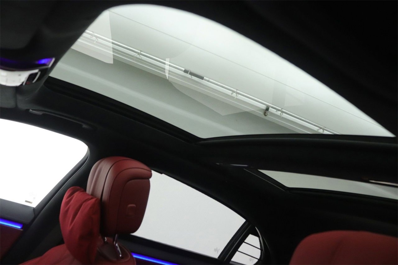 New 2026 Mercedes-Benz S 580e 4MATIC Sedan image 14