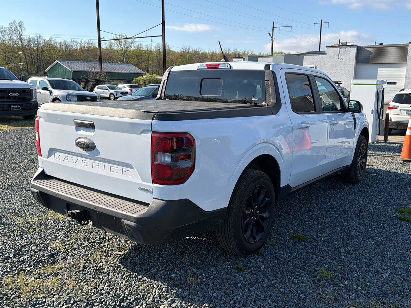 Certified 2024 Ford Maverick Lariat w/ Black Appearance Package image 5