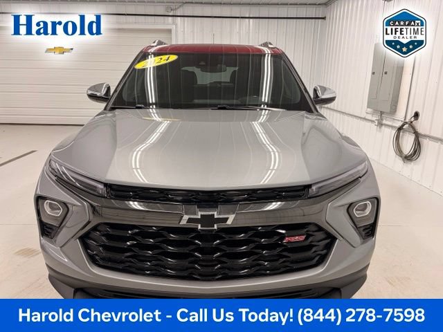 Used 2024 Chevrolet TrailBlazer RS w/ Driver Confidence Package AWD/4WD image 2
