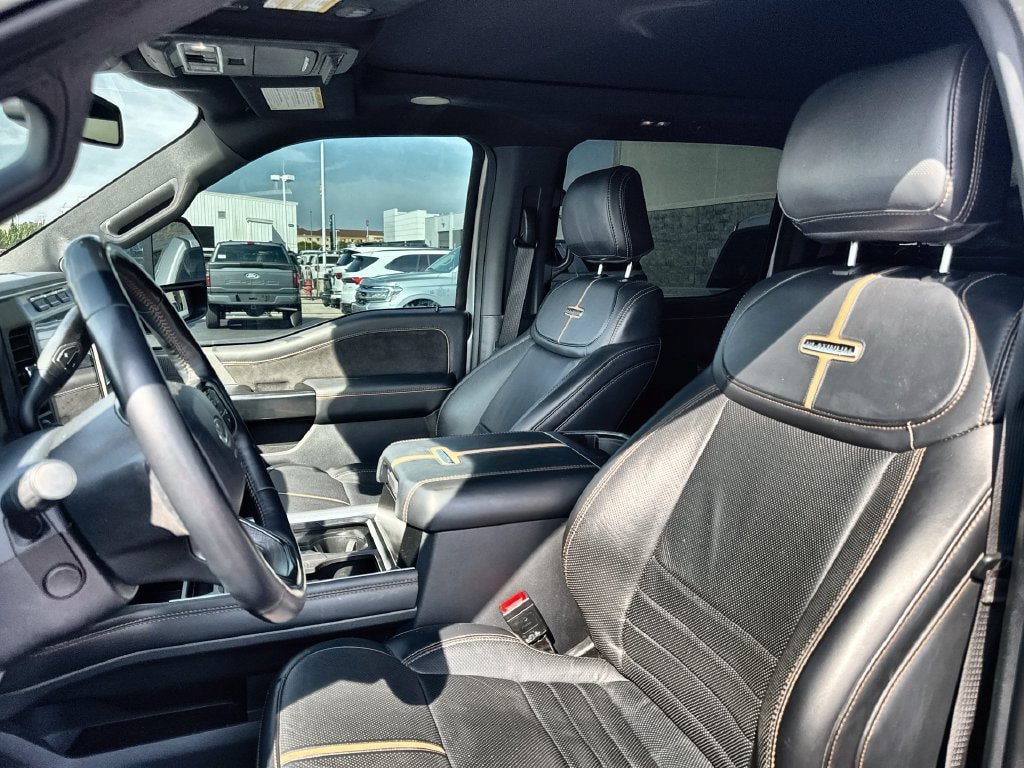 Used 2023 Ford F250 Platinum w/ Tremor Off-Road Package AWD/4WD image 2