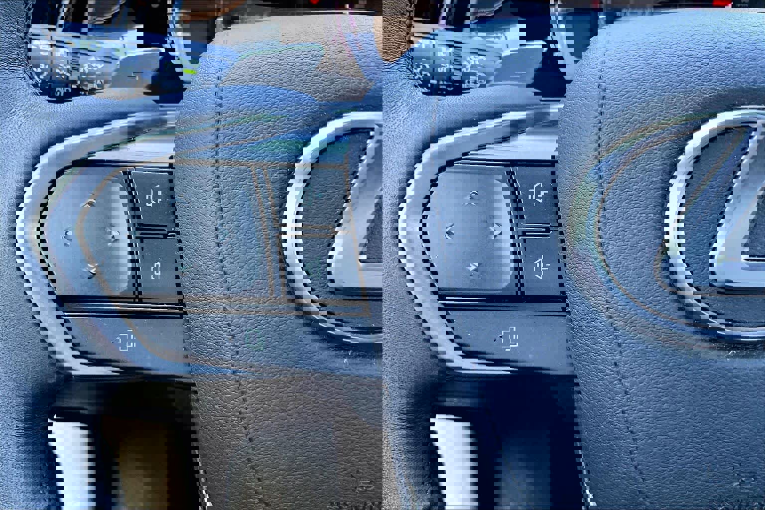 Used 2023 Lexus RX 350 Premium Plus w/ Cold Area Package image 22