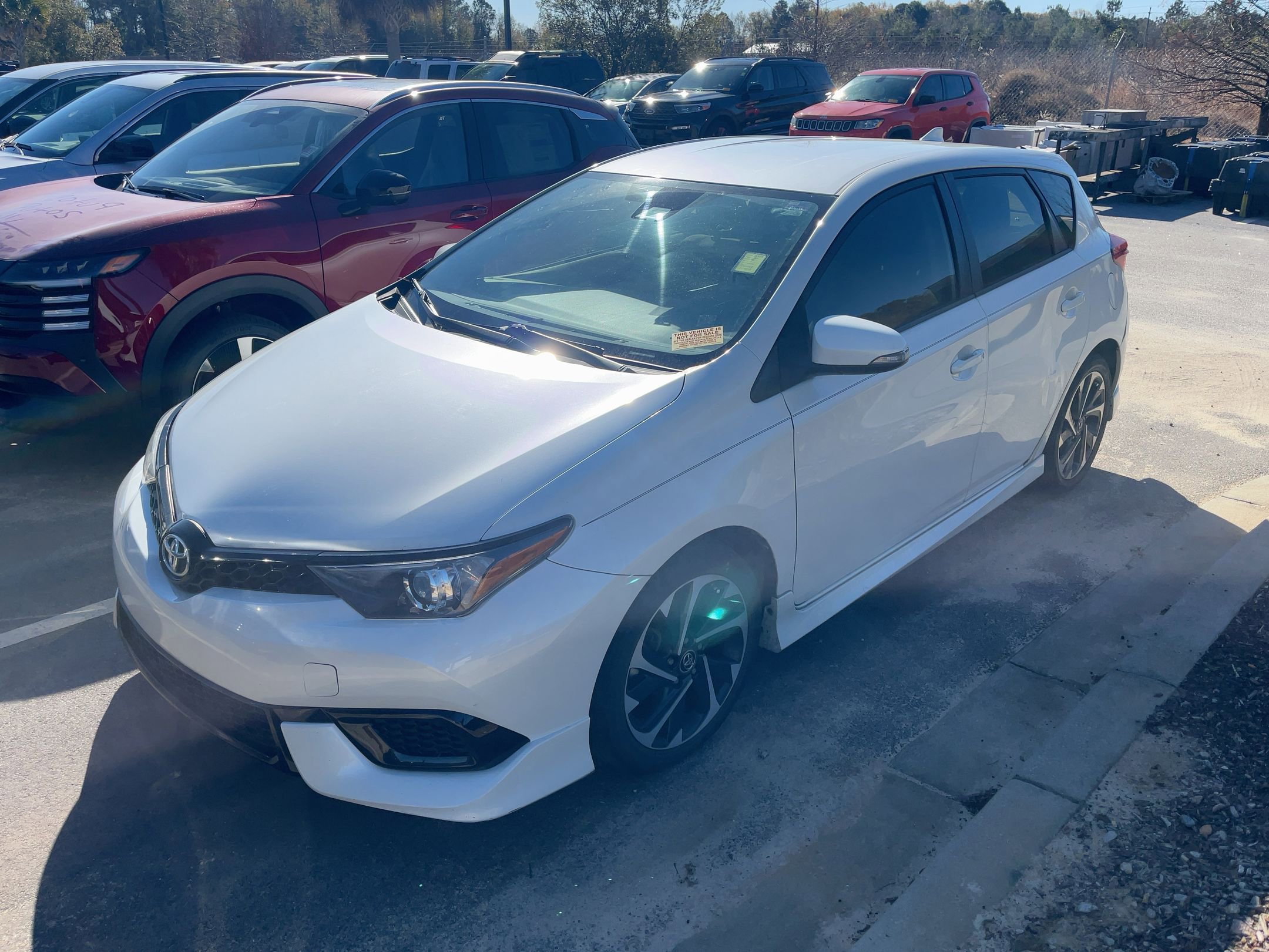 Used 2017 Toyota Corolla iM image 2