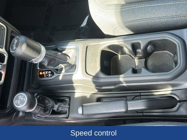 Used 2025 Jeep Wrangler Unlimited Sahara w/ Safety Group image 24