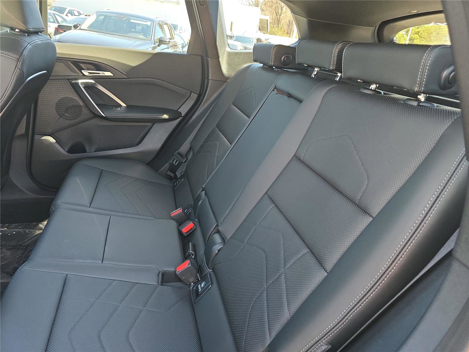 Used 2025 BMW X1 xDrive28i image 11