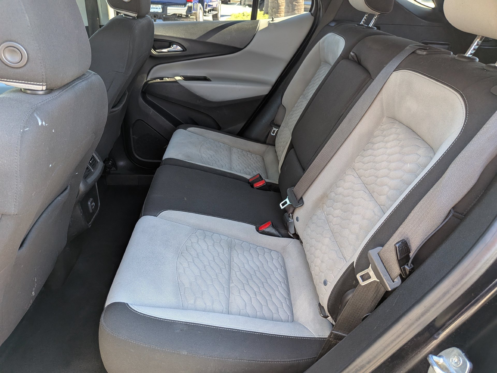 Used 2021 Chevrolet Equinox LT FWD image 16