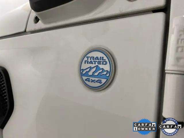 Used 2023 Jeep Wrangler Unlimited Sahara w/ Cold Weather Group image 94