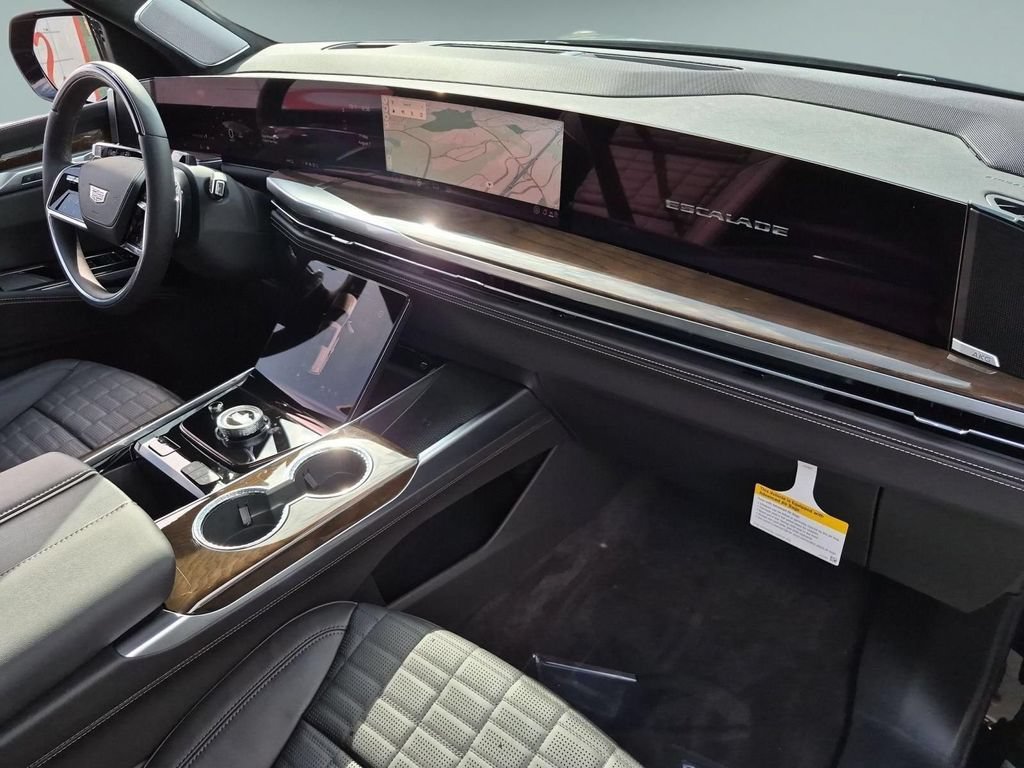 New 2026 Cadillac Escalade ESV Platinum Sport AWD/4WD image 30