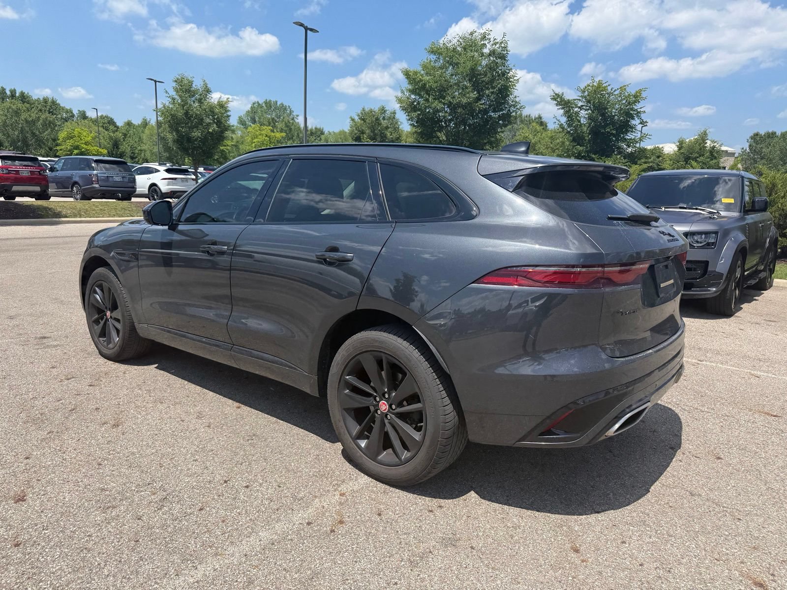 Used 2023 Jaguar F-PACE R-Dynamic S AWD/4WD image 7