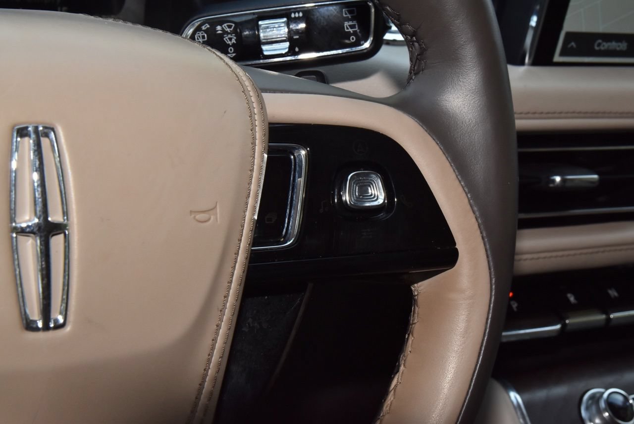 Used 2022 Lincoln Aviator Reserve w/ Equipment Group 201A AWD/4WD image 27