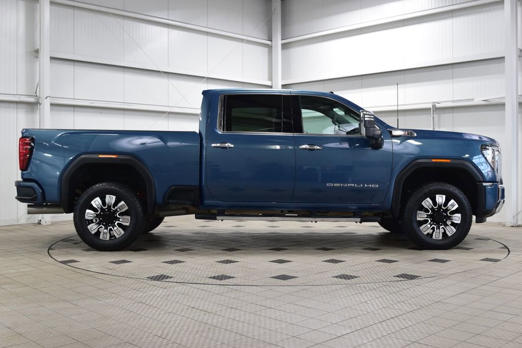Used 2024 GMC Sierra 2500 Denali w/ Technology Package image 9