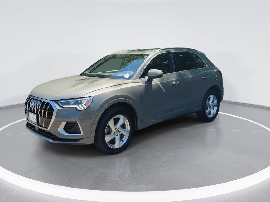 Used 2020 Audi Q3 2.0T Premium Plus AWD/4WD image 4